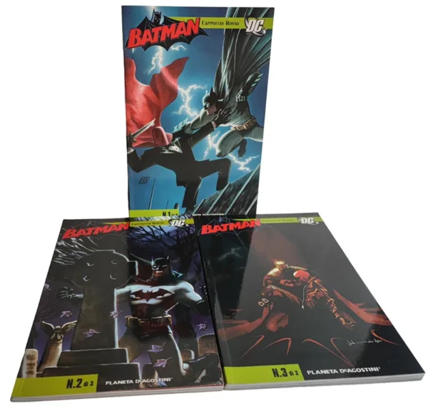 BATMAN CAPPUCCIO ROSSO 1/3 completa PLANETA