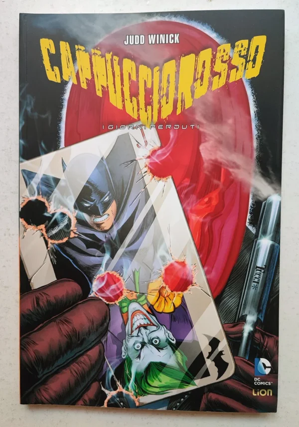 BATMAN CAPPUCCIO ROSSO i giorni perduti